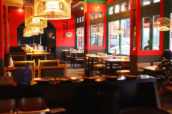 重庆招聘前厅主管_四川李不管餐饮管理有限公