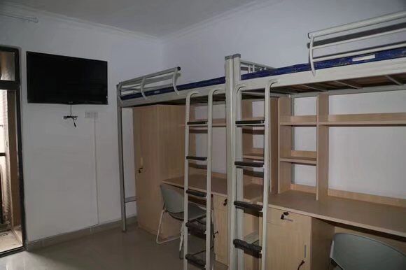 重庆招聘联创电子厂诚聘技术工+工资高+福利