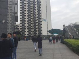 翊宝普工坐班月4千