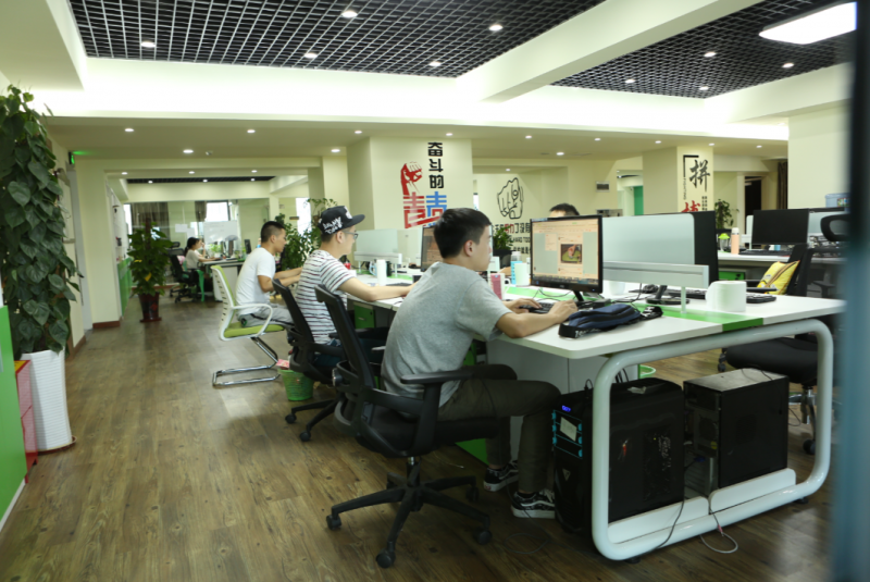 重庆招聘新媒体运营_重庆功夫小樱网络科技有