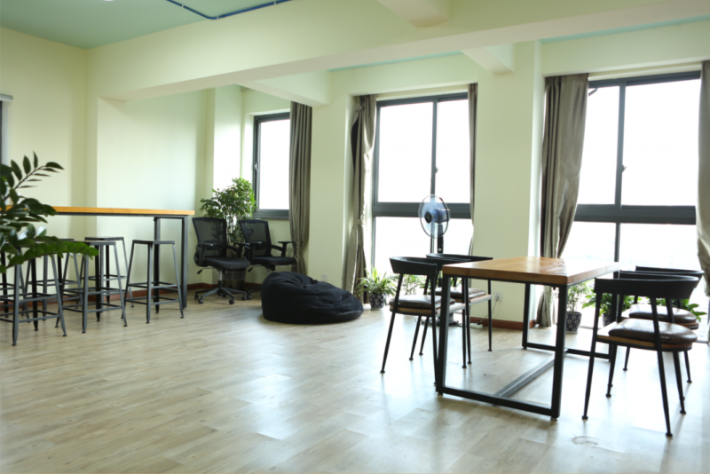 重庆招聘新媒体运营_重庆功夫小樱网络科技有