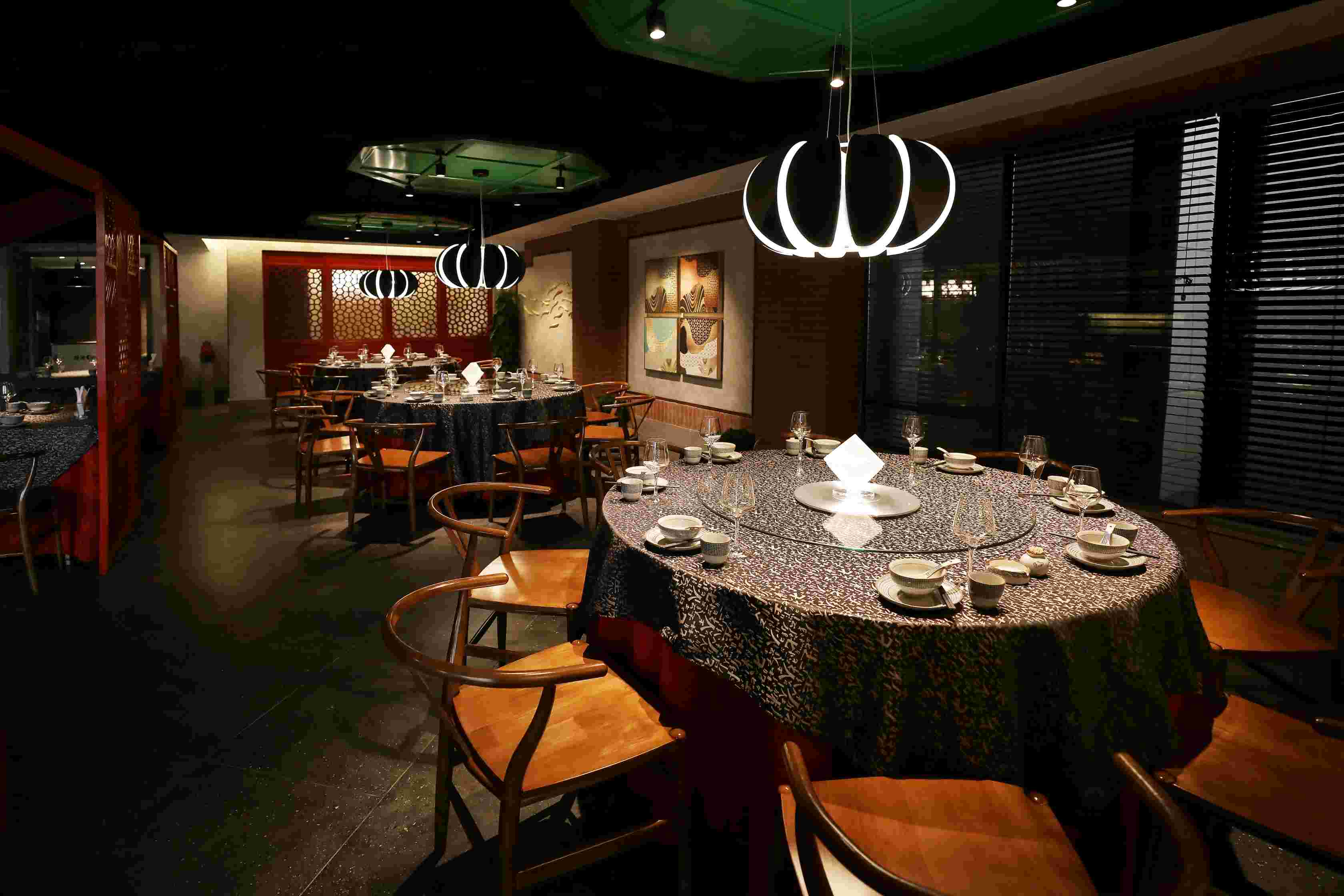 高宏餐饮店招聘